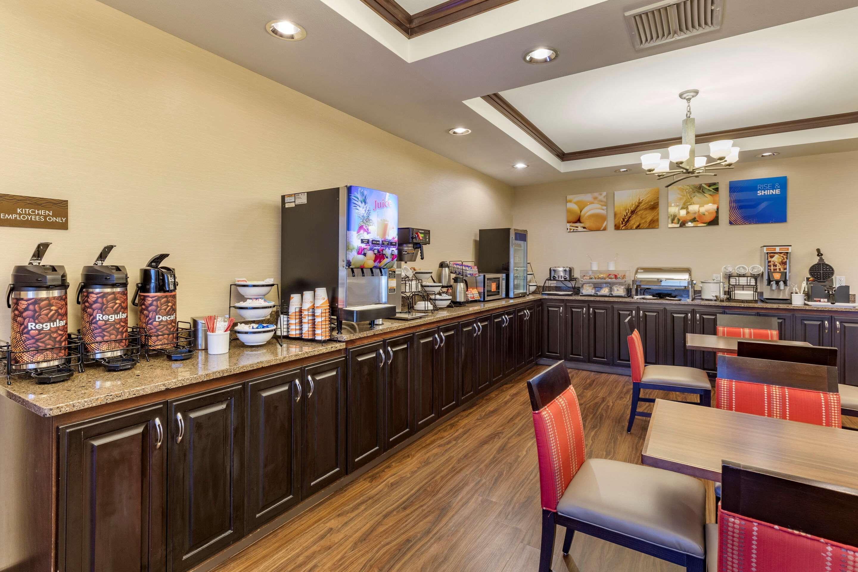 Comfort Inn&Suites Russellville I-40 Eksteriør bilde