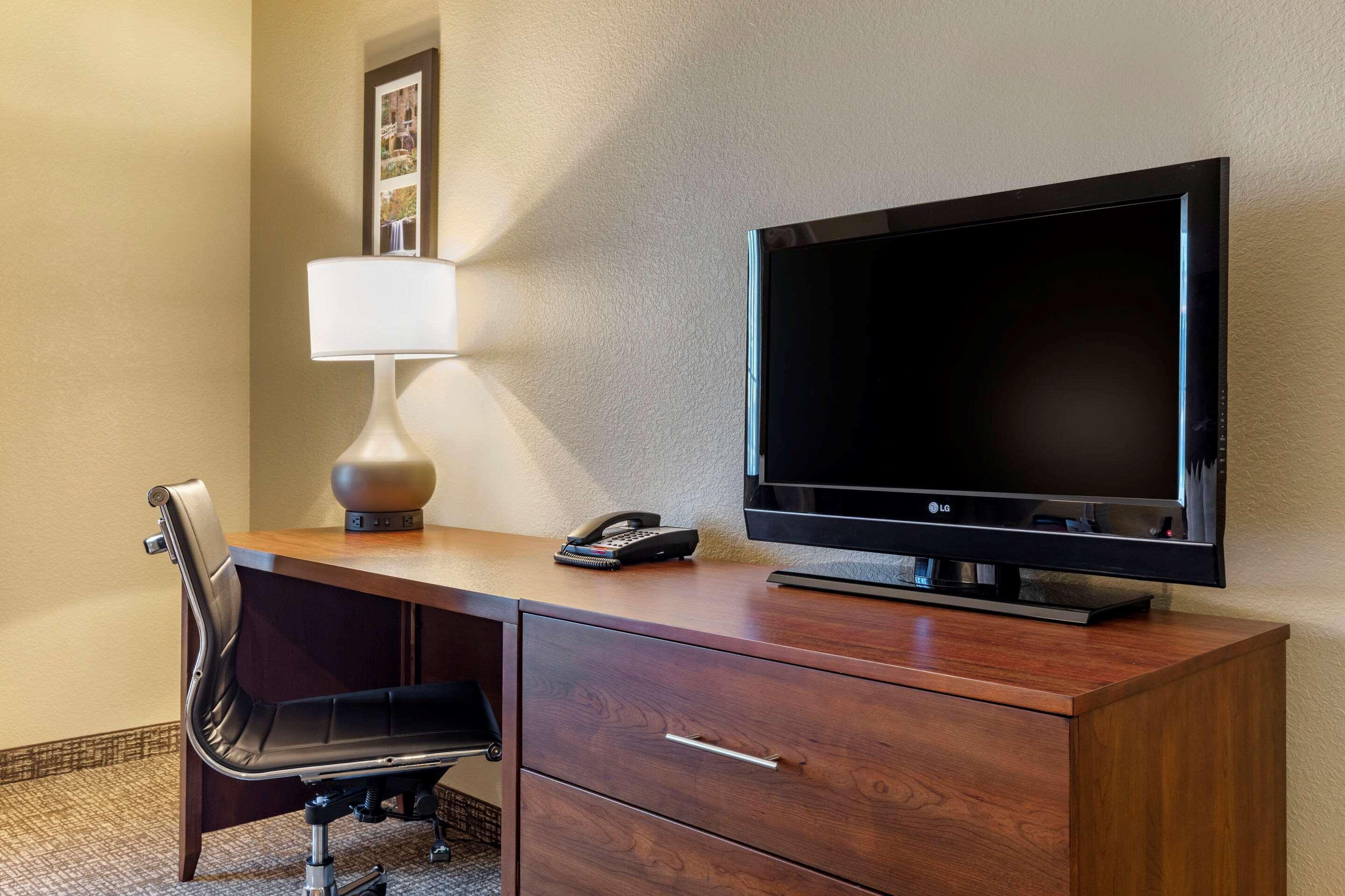 Comfort Inn&Suites Russellville I-40 Eksteriør bilde