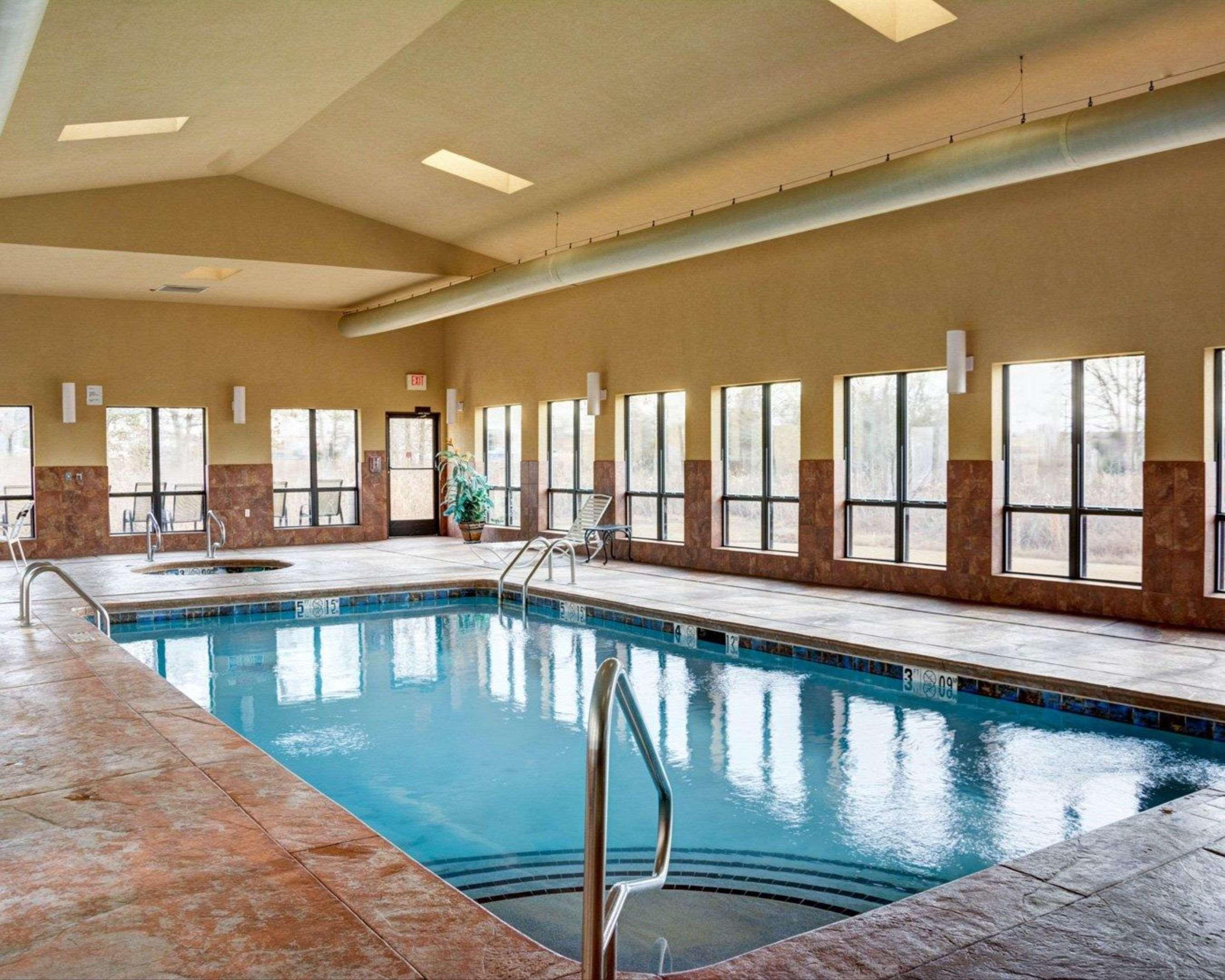 Comfort Inn&Suites Russellville I-40 Eksteriør bilde