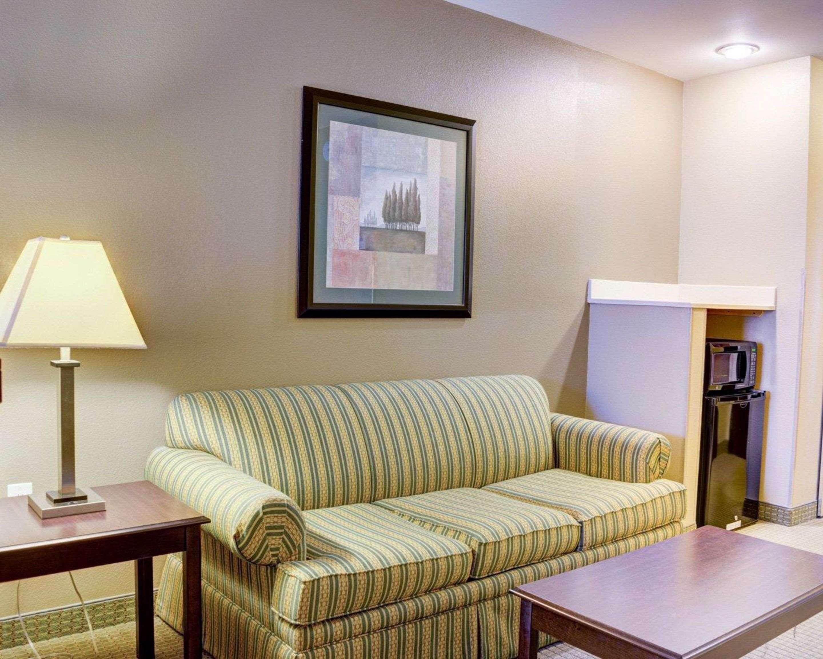 Comfort Inn&Suites Russellville I-40 Eksteriør bilde